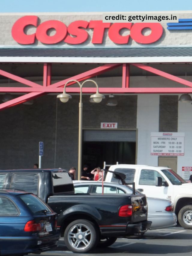 Costco’s Best Deals? Employee Reveals 10 Standout Buys for Your Money StatAnalytica