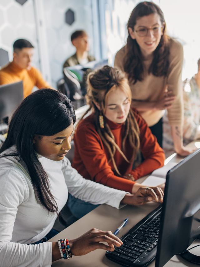 7 Best Language for Competitive Programming - StatAnalytica